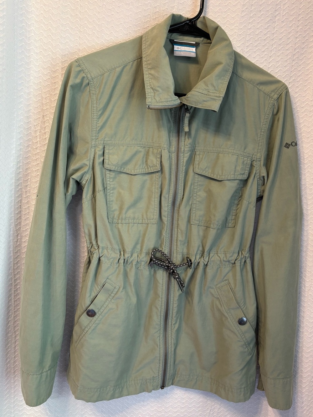Columbia Tanner Ranch Utility Jacket In Soft Sage Green. Women’s Size XS